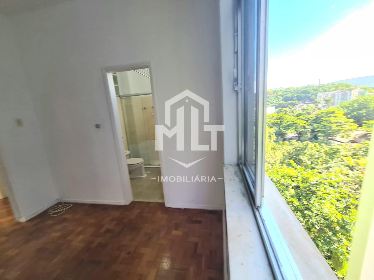 MLT Imobiliária Vende - Apartamento sala e quarto na Rua Lauro Muller.