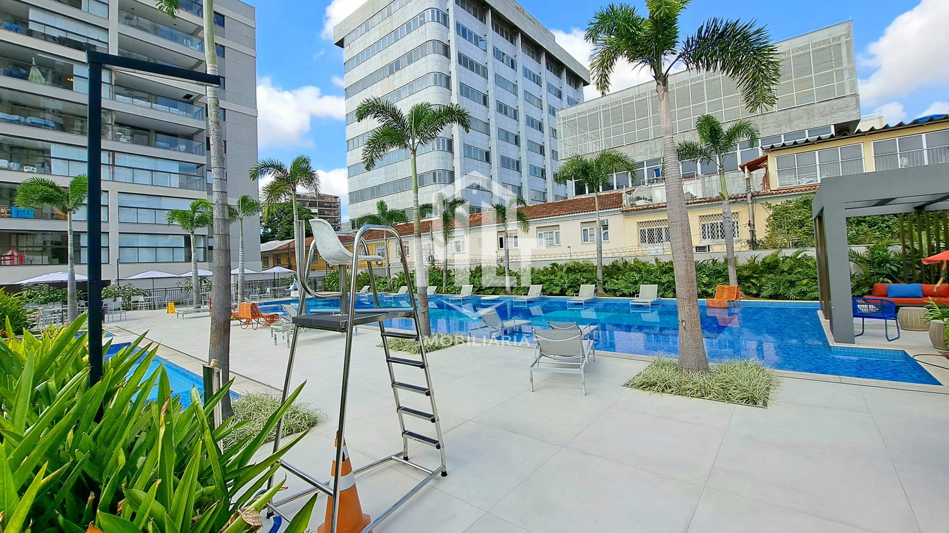 MLT Imobiliária Vende - Apartamento na Rua Mariz e Barros no Condomínio Atmosfera.
