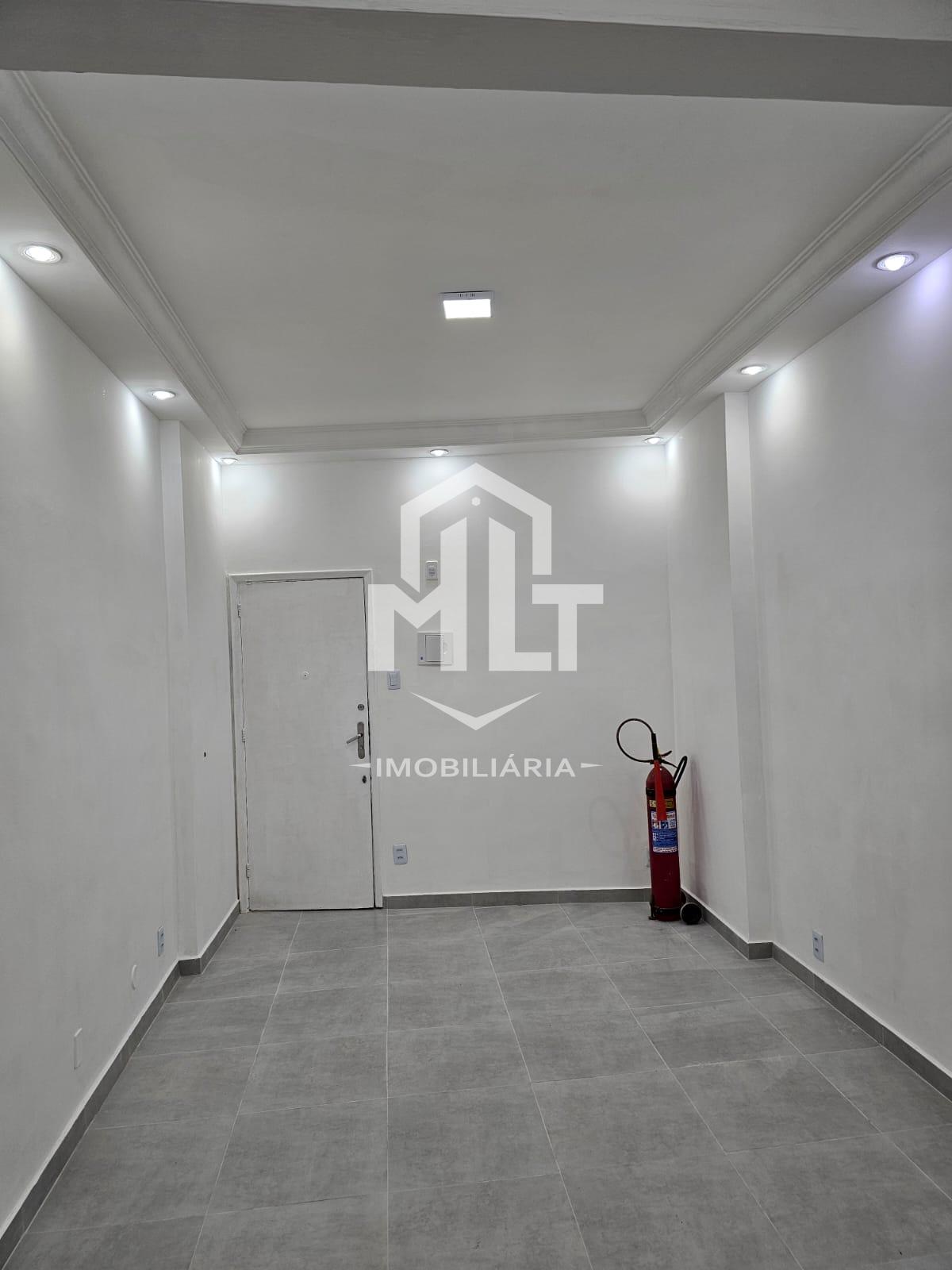 Sala Comercial no melhor ponto da Praça Saens Pena, Tijuca, RIO DE JANEIRO - RJ