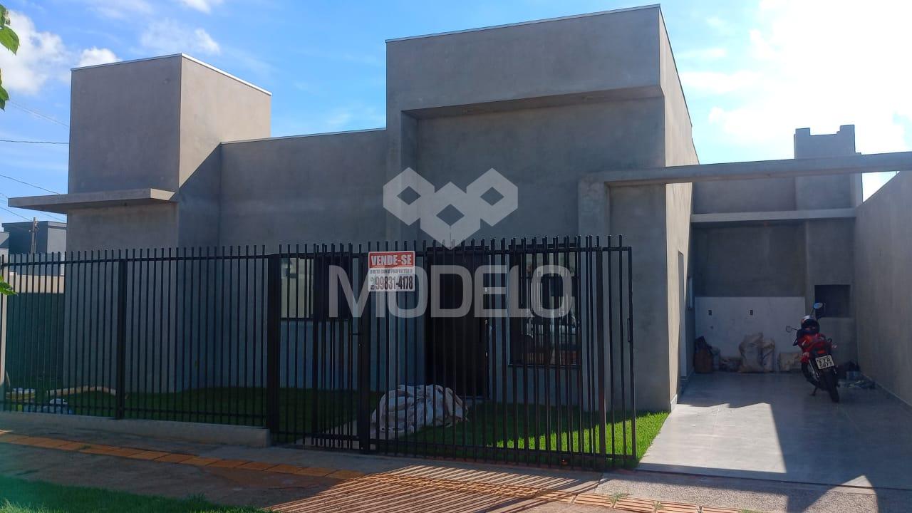 CASA DE ESQUINA ? venda COM 65,M  E TERRENO COM 155,00M  NO JD...