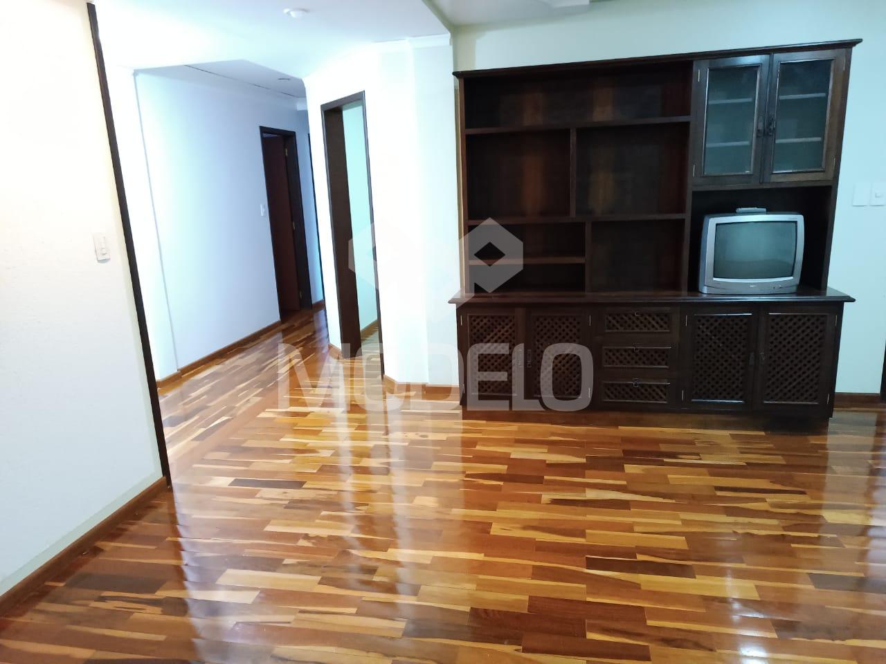 APARTAMENTO à venda COM 150,00M  NO CENTRO