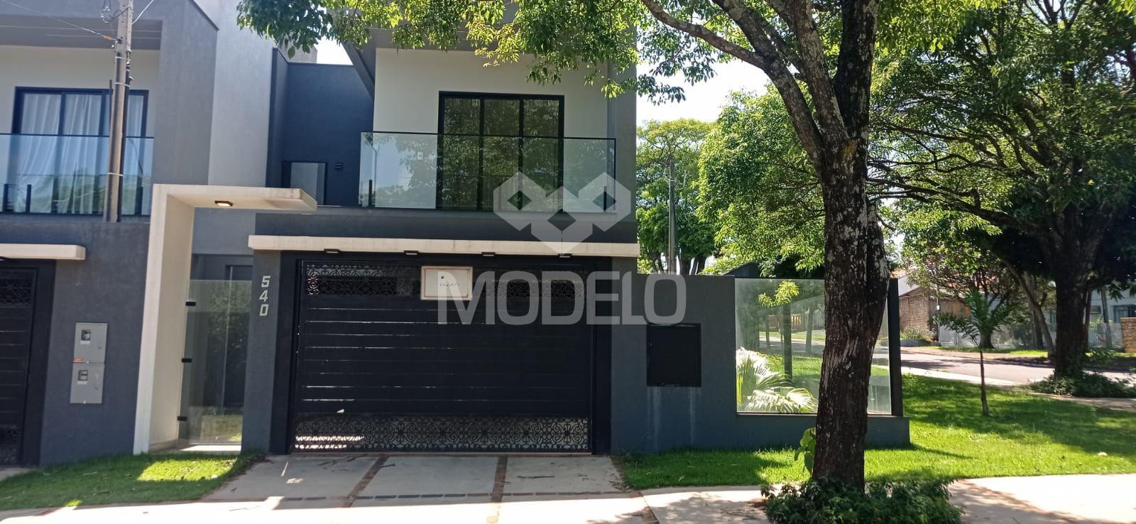 SOBRADO DE ESQUINA à venda COM 113,22M  NA VILA INDUSTRIAL