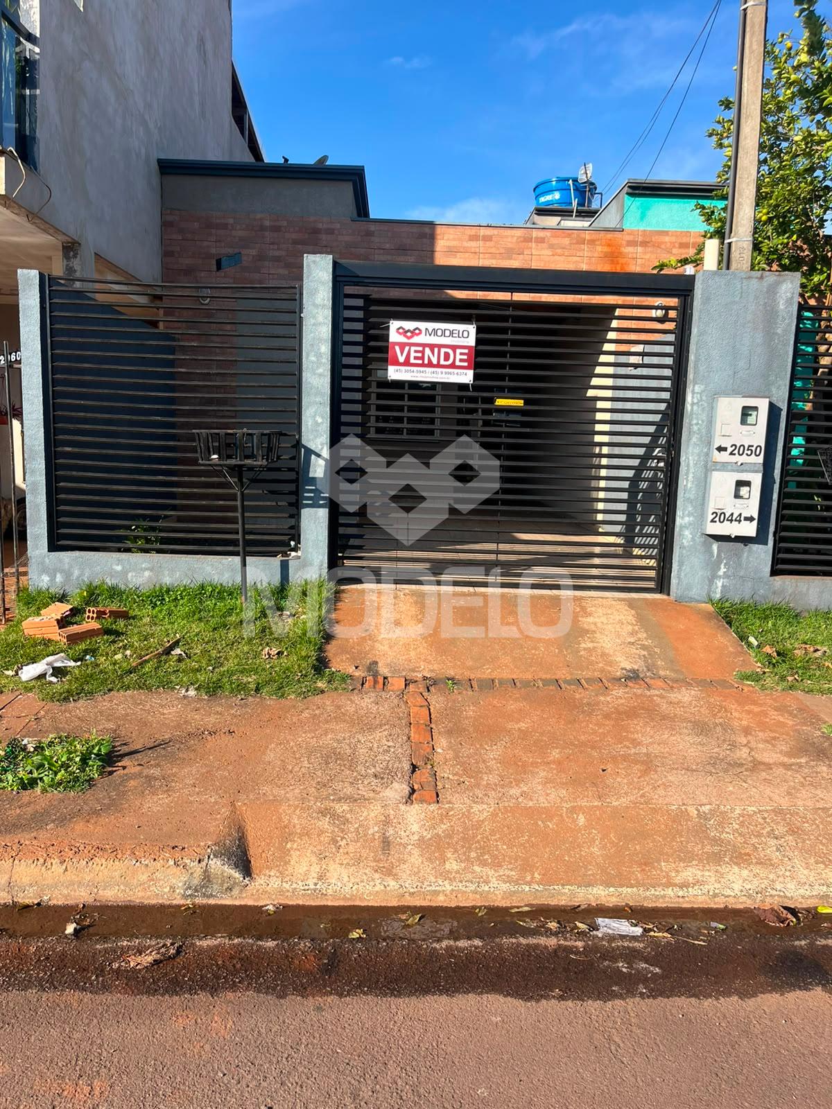 Casa com 02 Quartos e 01 Suite ? venda, STA CLARA IV, TOLEDO - PR