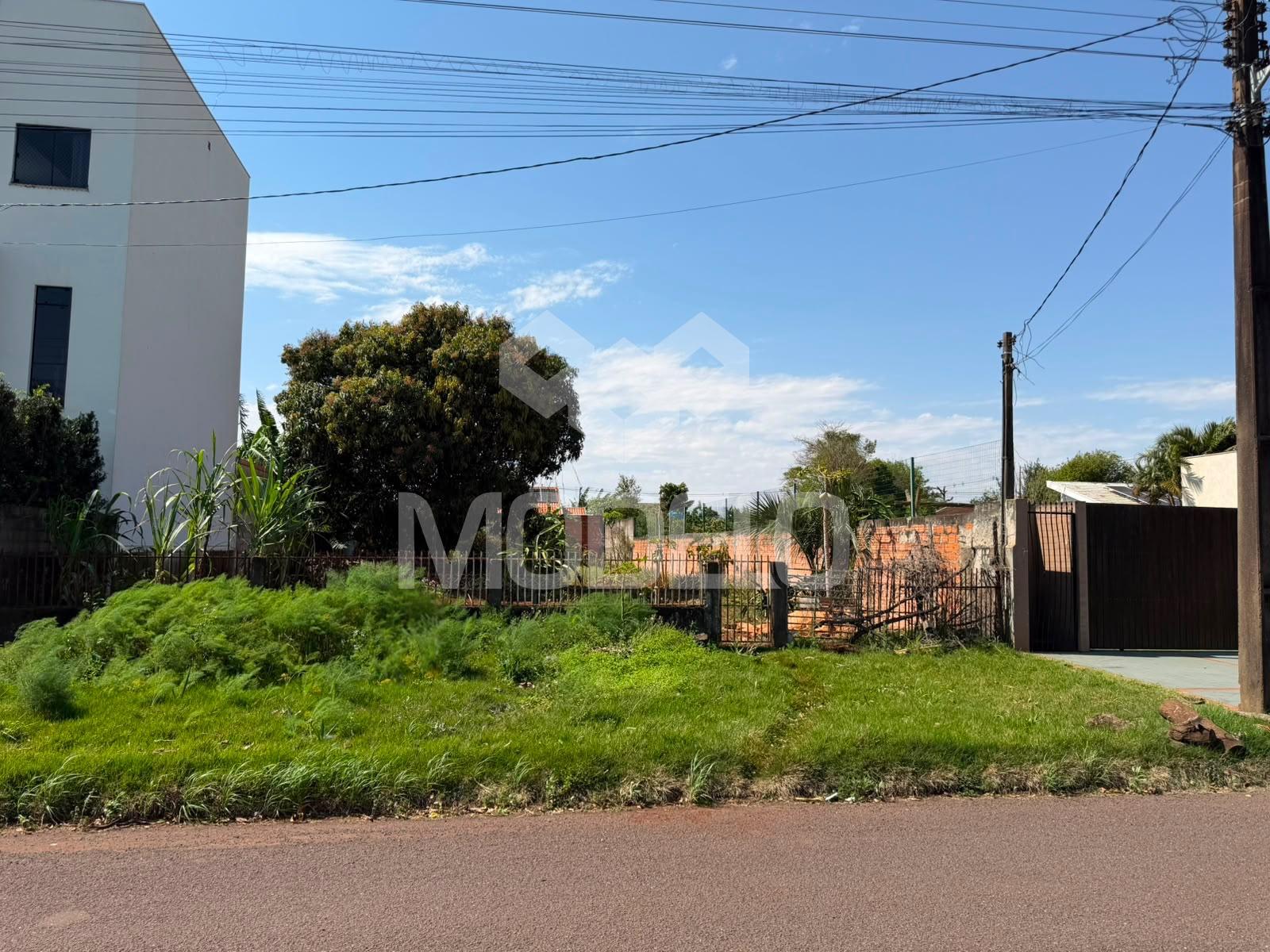 TERRENO DE 659M2 NO JD PORTO ALEGRE - 300M DA AV. PARIGOT