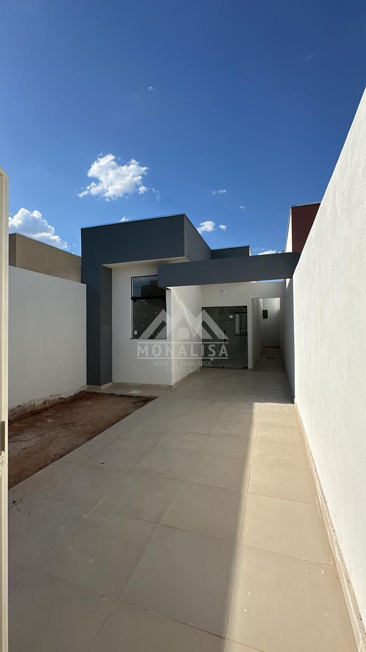 Casa á venda no Jardim Primavera com 3 quartos.