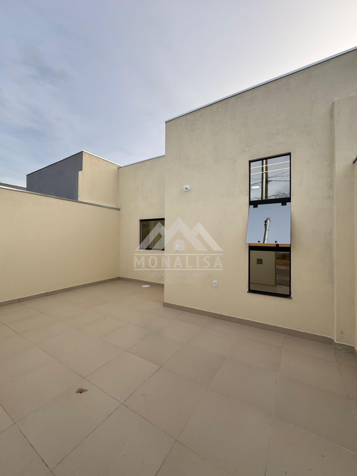 Casa á venda no Jardim Olímpico com 2 quartos.