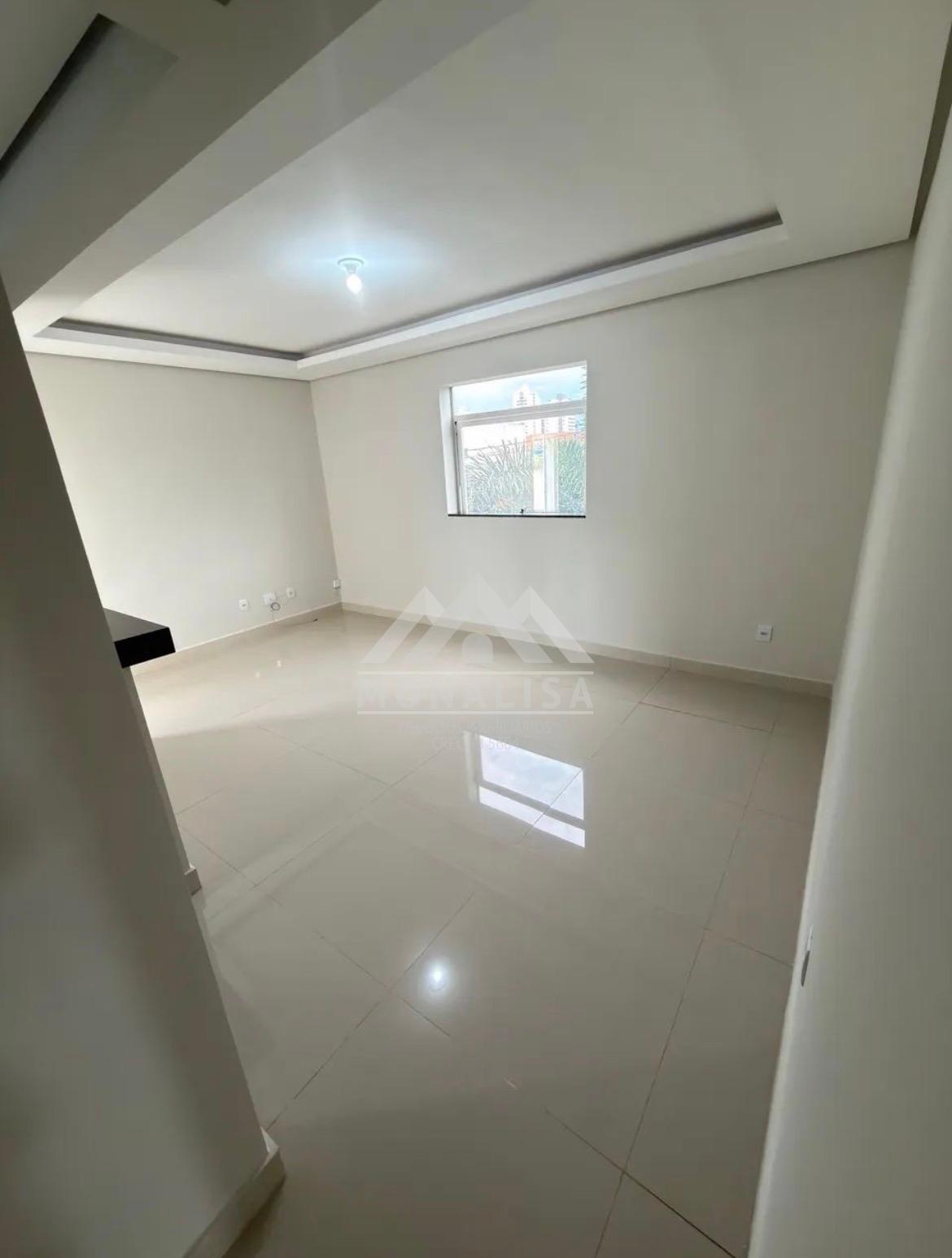 Apartamento à venda, com área externa Todos os Santos, MONTES ...