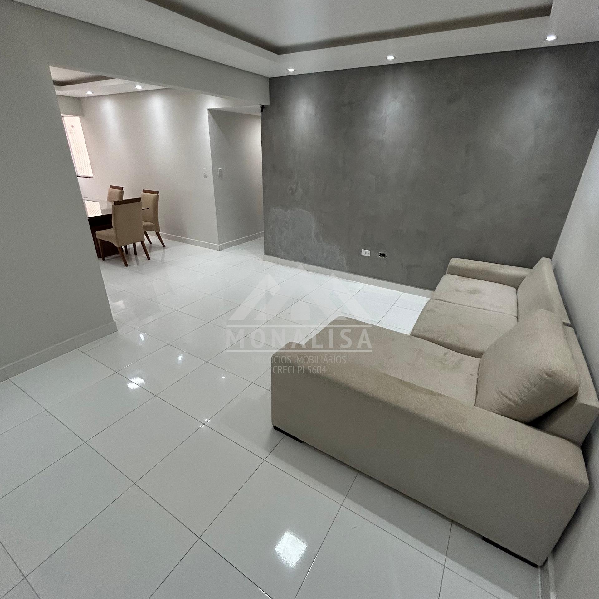 Apartamento no Bairro Funcionários com elevador. 03 quartos co...