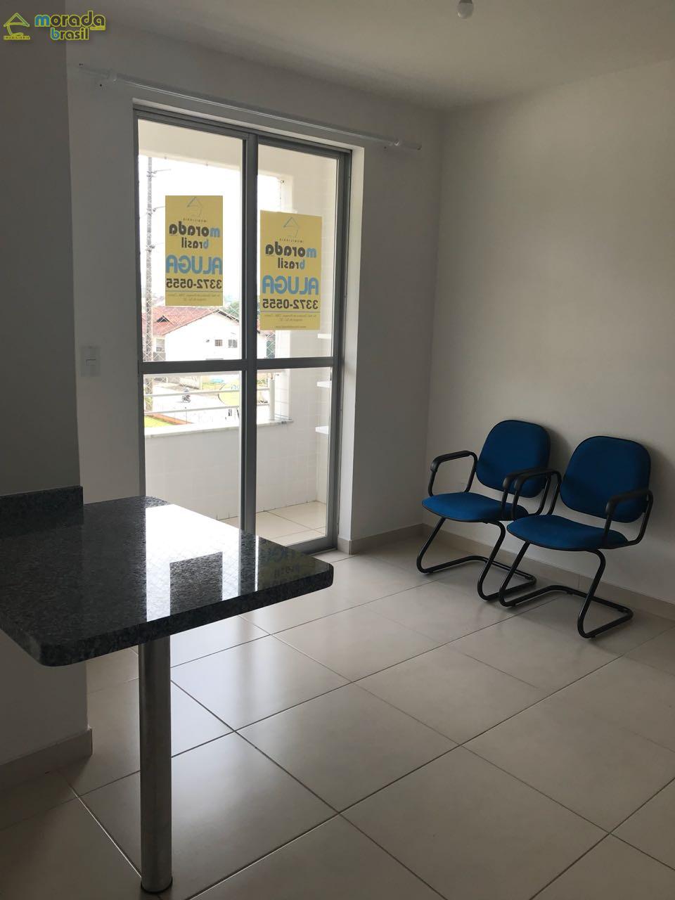 APARTAMENTO SEMI MOBILIADO NO BAIRRO CENTRO