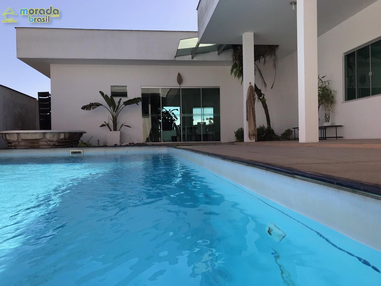 CASA BAIRRO JARAGUA ESQUERDO