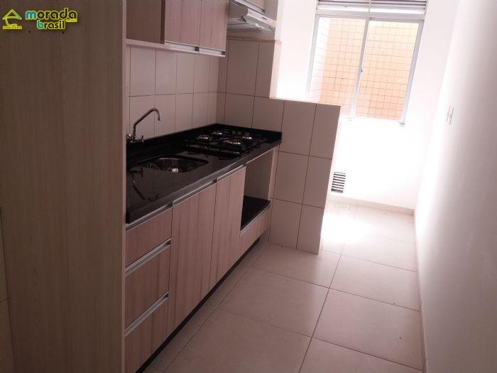 APARTAMENTO BAIRRO CZERNIEWICZ