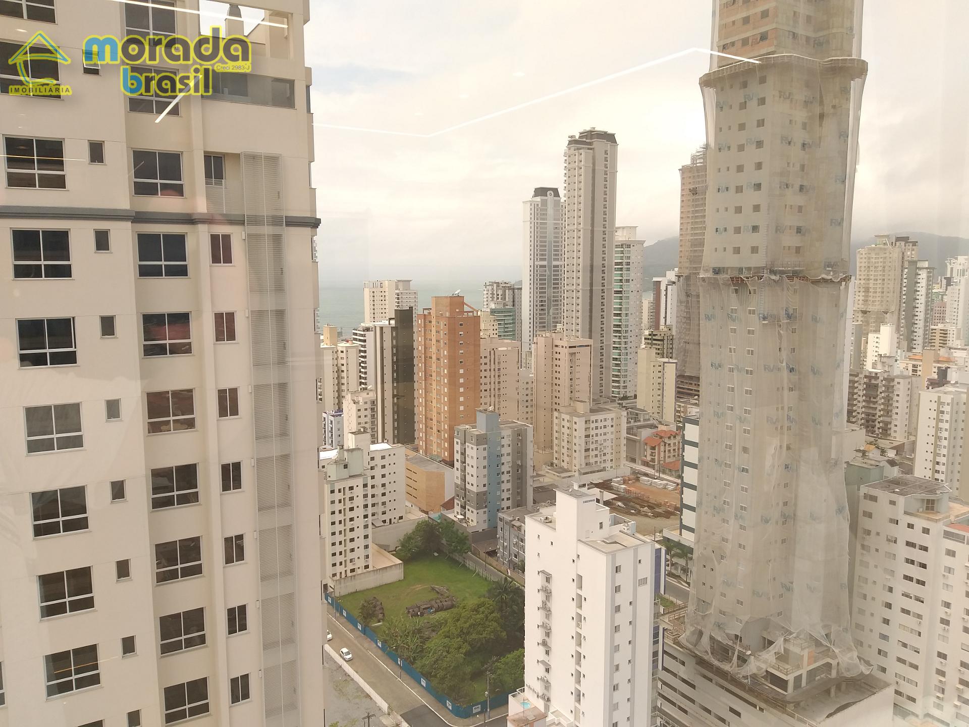 Apartamento à venda - Bairro Centro - Balneário Camboriú.