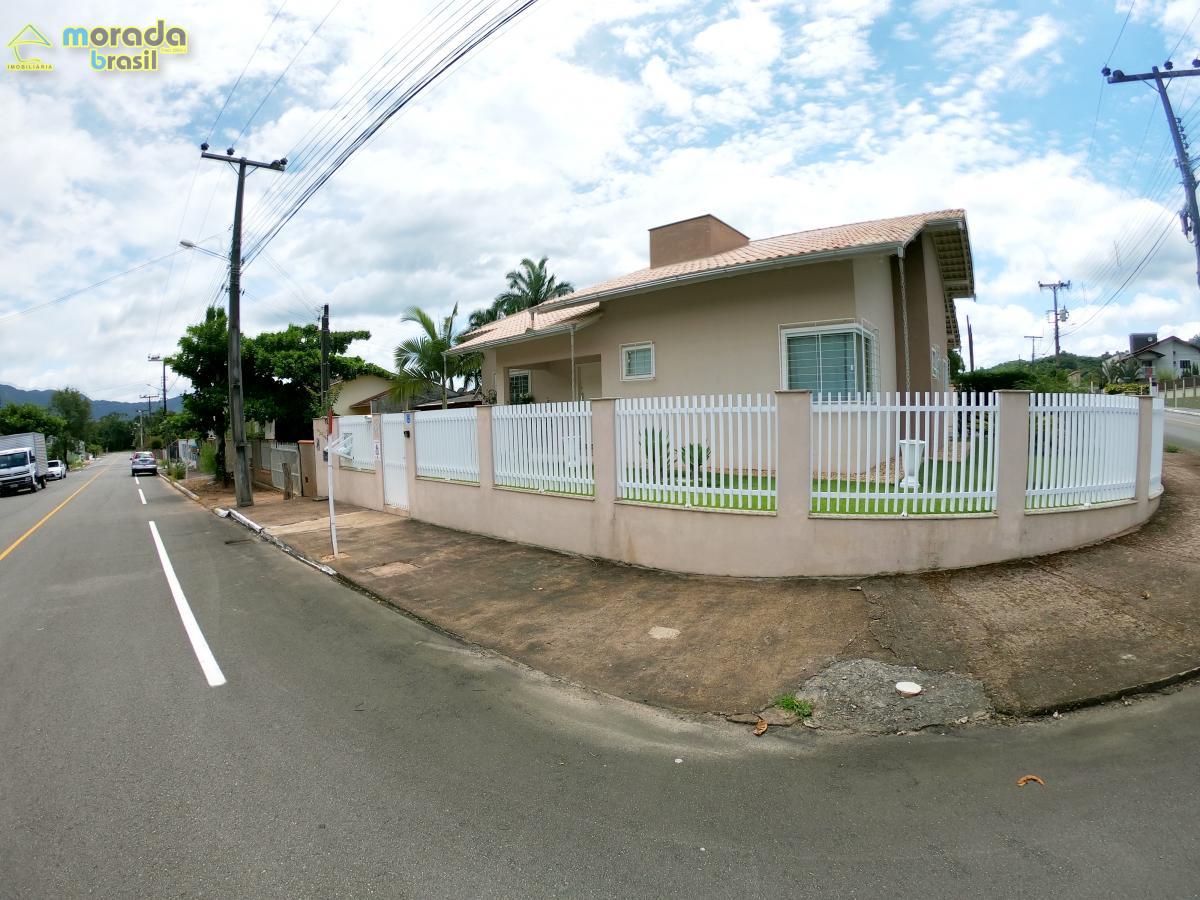 CASA BAIRRO NEREU RAMOS