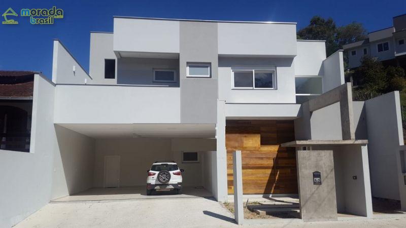 CASA BAIRRO JARAGUA ESQUERDO