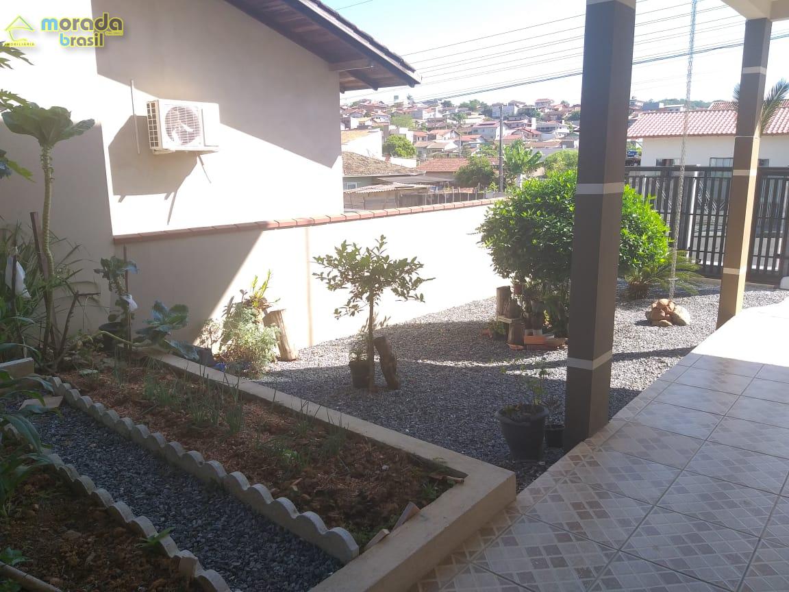 CASA BAIRRO TIFA MARTINS
