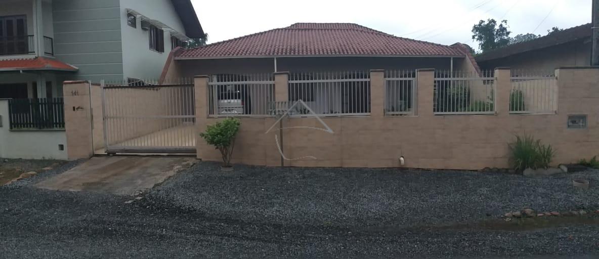 Terreno com duas belas casas, BARRA DO RIO CERRO, JARAGUA DO S...