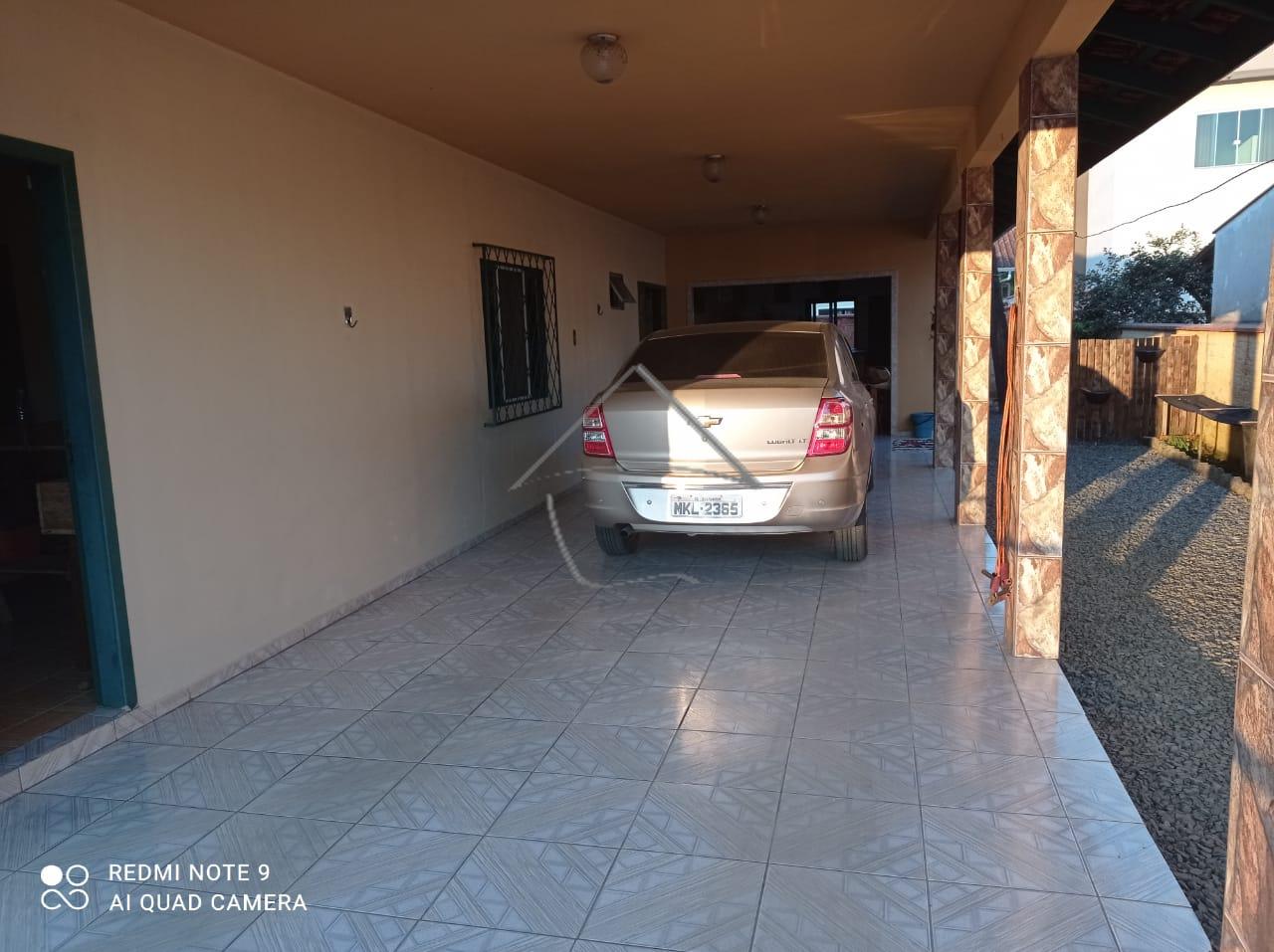 Casa no bairro Amizade - Guaramirim