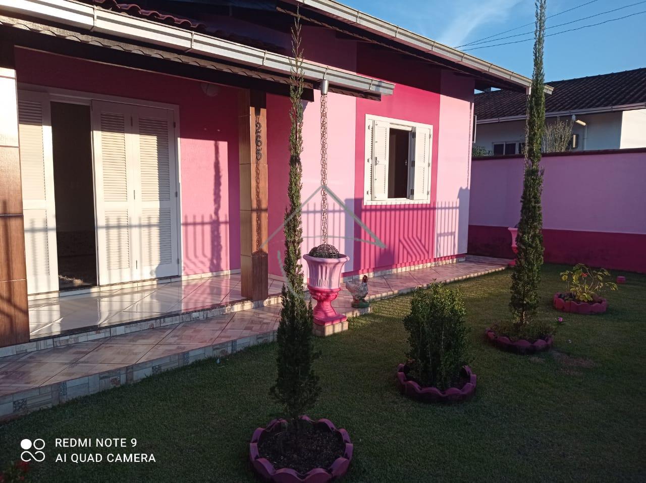Casa com piscina em Schroeder