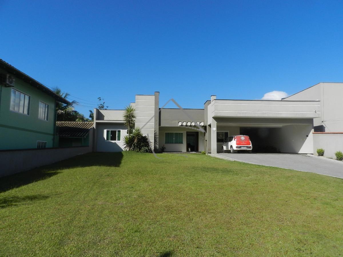 Casa Alto Padrão em Guaramirim