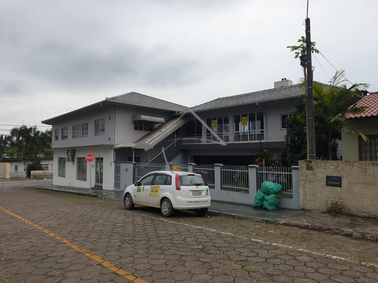 CASA BAIRRO VILA NOVA