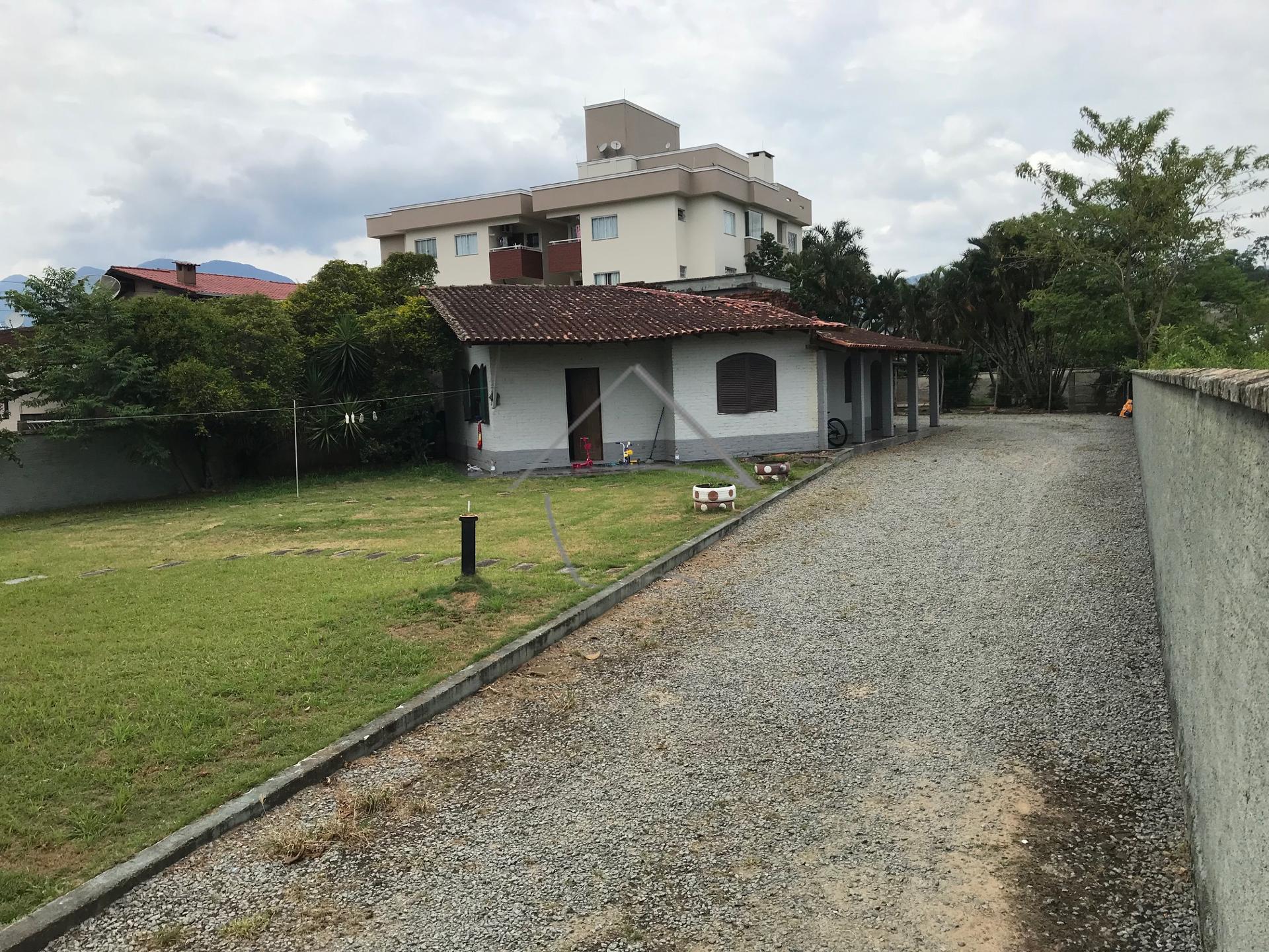 Casa com 4 dormitórios à venda, VILA LENZI, JARAGUA DO SUL - SC