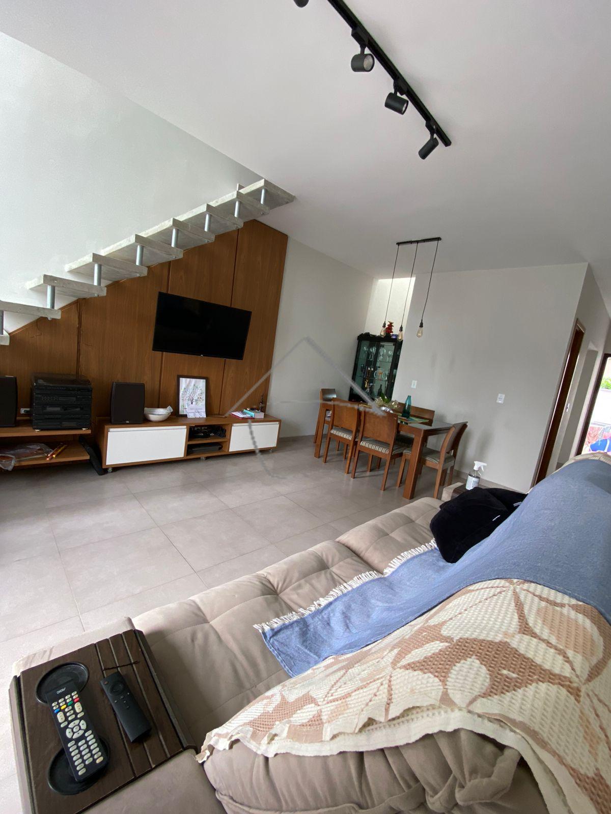 Ótima casa com 102 m2 à venda, VILA NOVA, JOINVILLE - SC