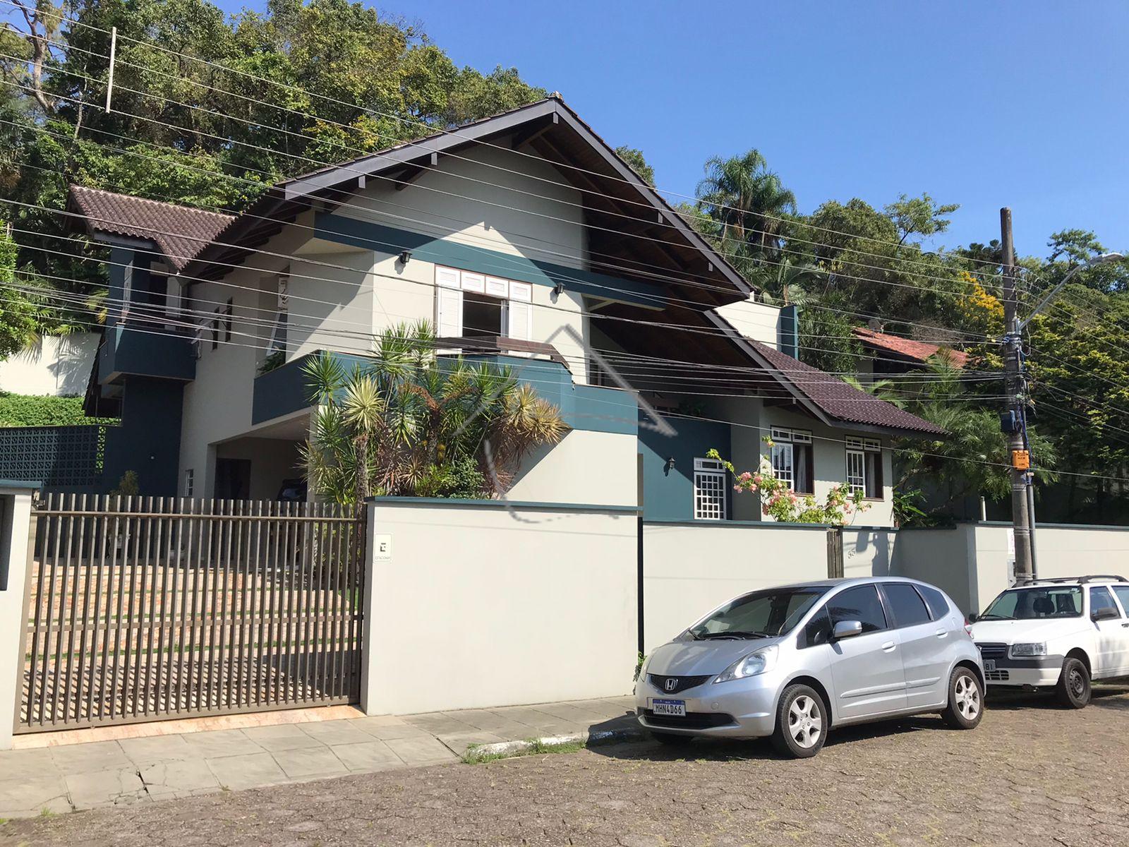 Linda Casa à venda Excelente Localização, VILA NOVA, JARAGUA D...