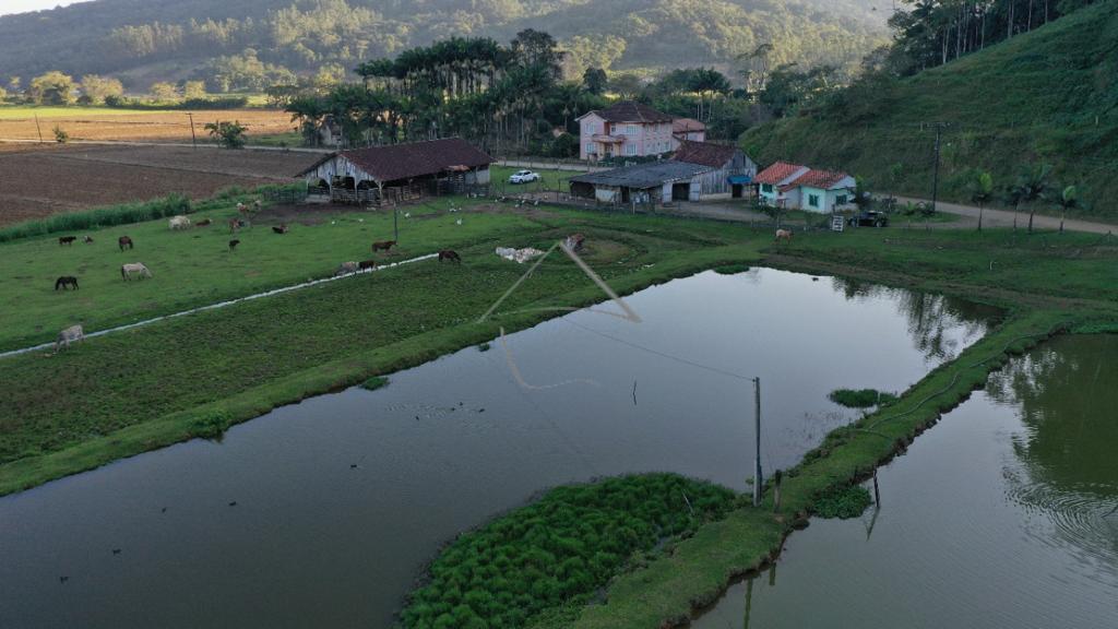 Linda Chácara à venda,GUARAMIRIM - SC