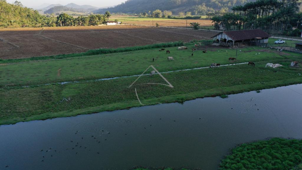 Linda Chácara à venda,GUARAMIRIM - SC