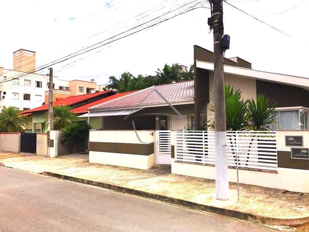 Casa com 3 dormitórios à venda, VILA LALAU, JARAGUA DO SUL - SC