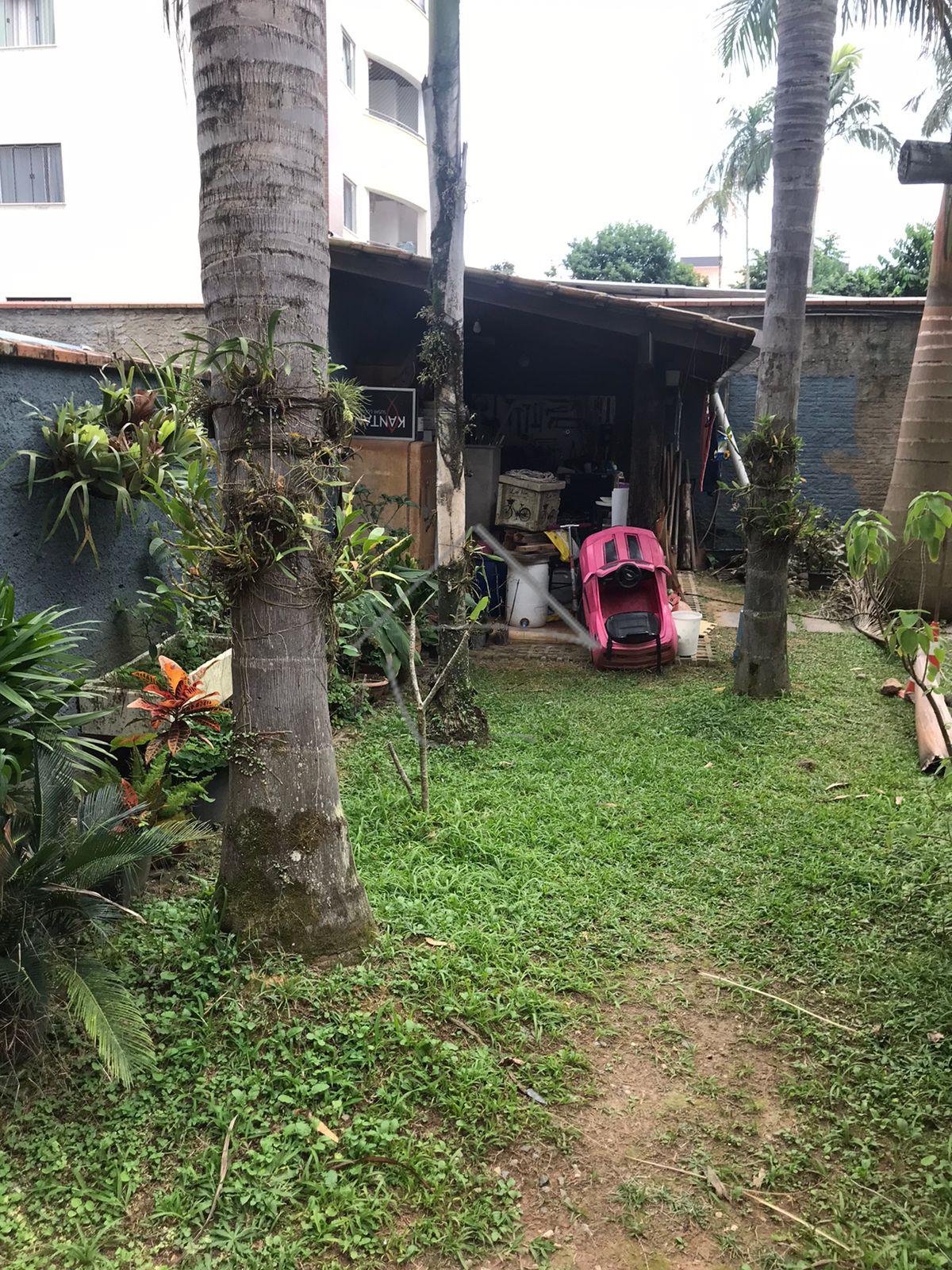 Casas com sala comercial à venda - Bairro Jaragua esquerdo - J...
