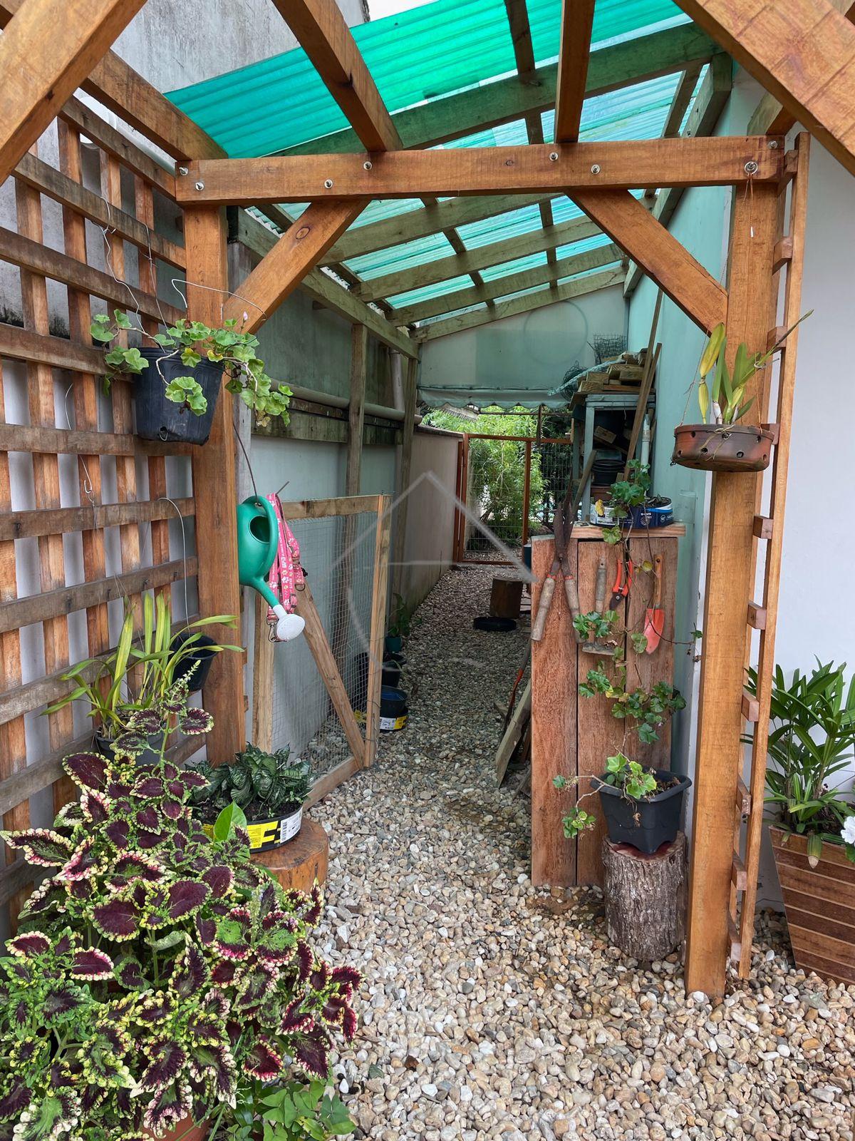 Casa à venda, 2 quartos, 1 suíte, 4 vagas, Centenário - Jaragu...