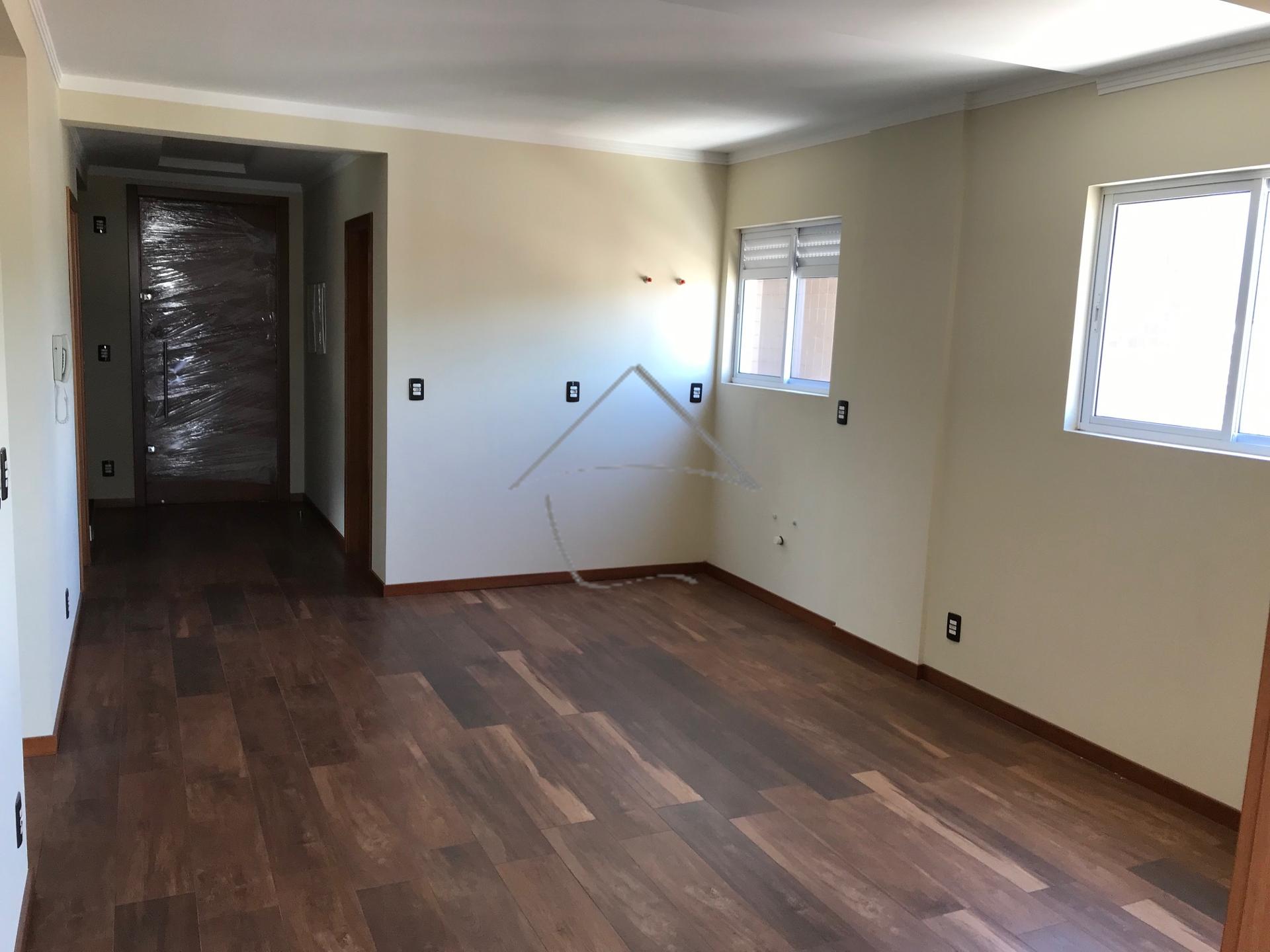 Apartamento à venda - Bairro Centro - Jaraguá do Sul - SC.