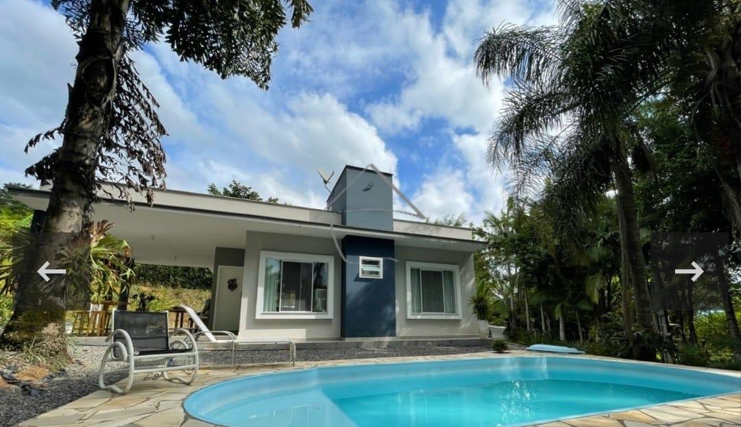 2 casas com Piscinas á venda - Três Rios Do Norte - Jaraguá do...
