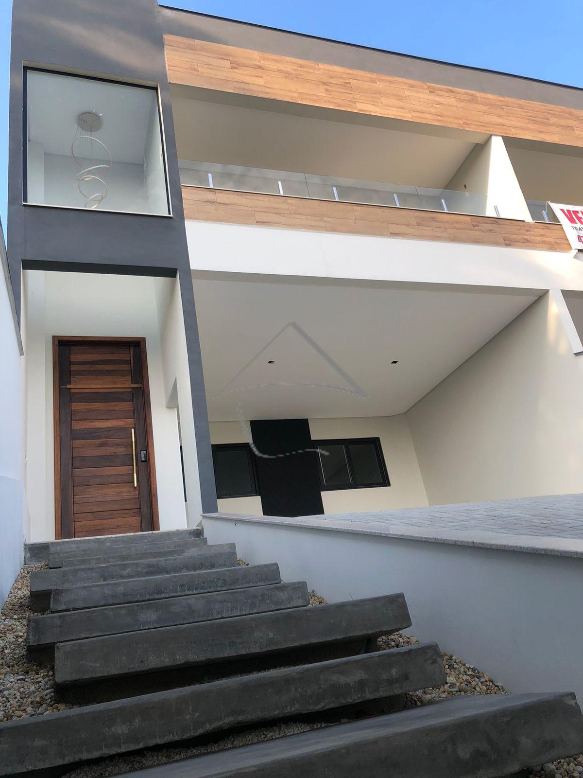 Casa com 3 dormitórios à venda,285.00 m², JARAGUA DO SUL - SC