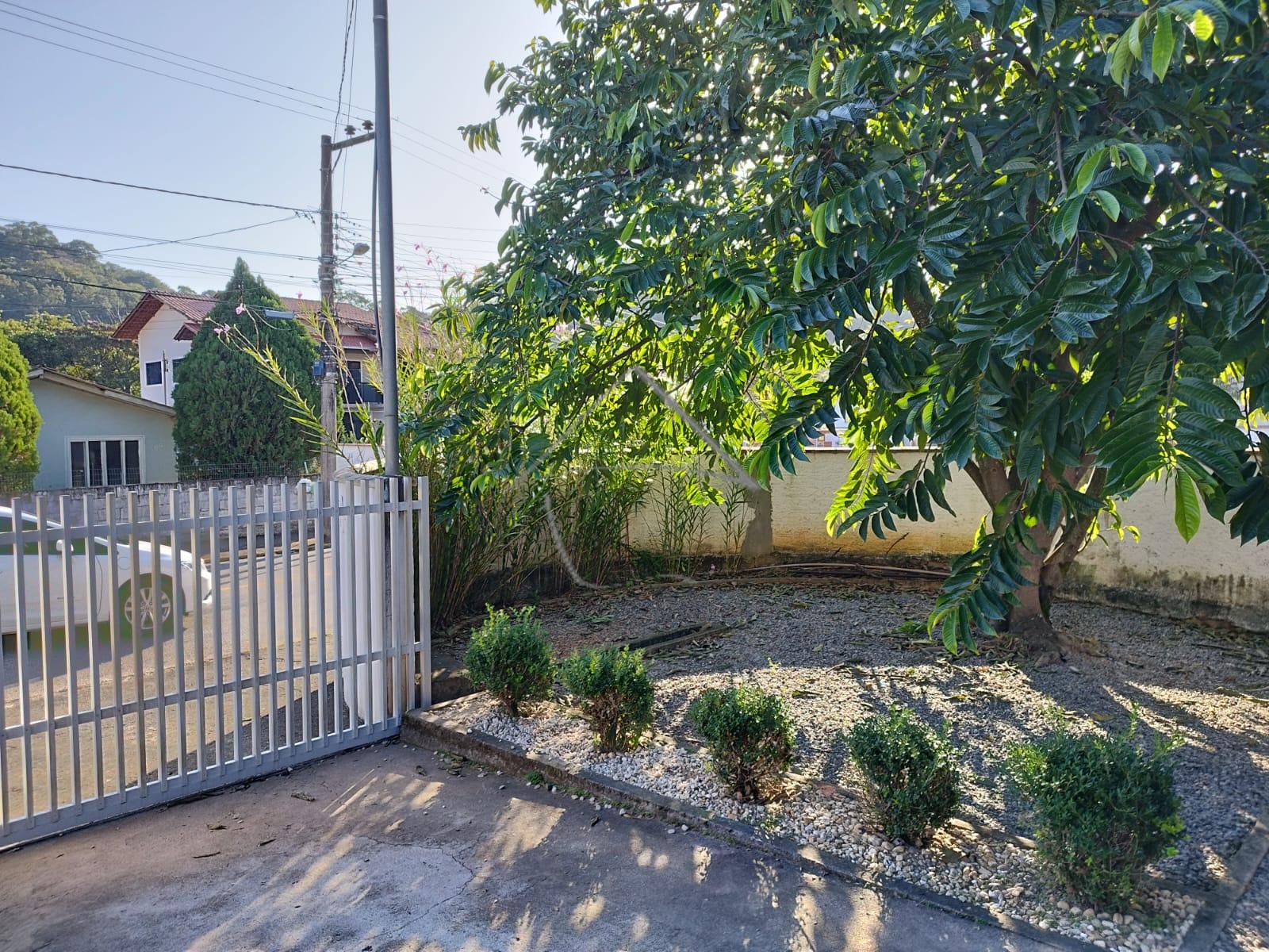 CASA COM 4 QUARTOS À VENDA - SÃO LUIS - JARAGUÁ DO SUL - SC