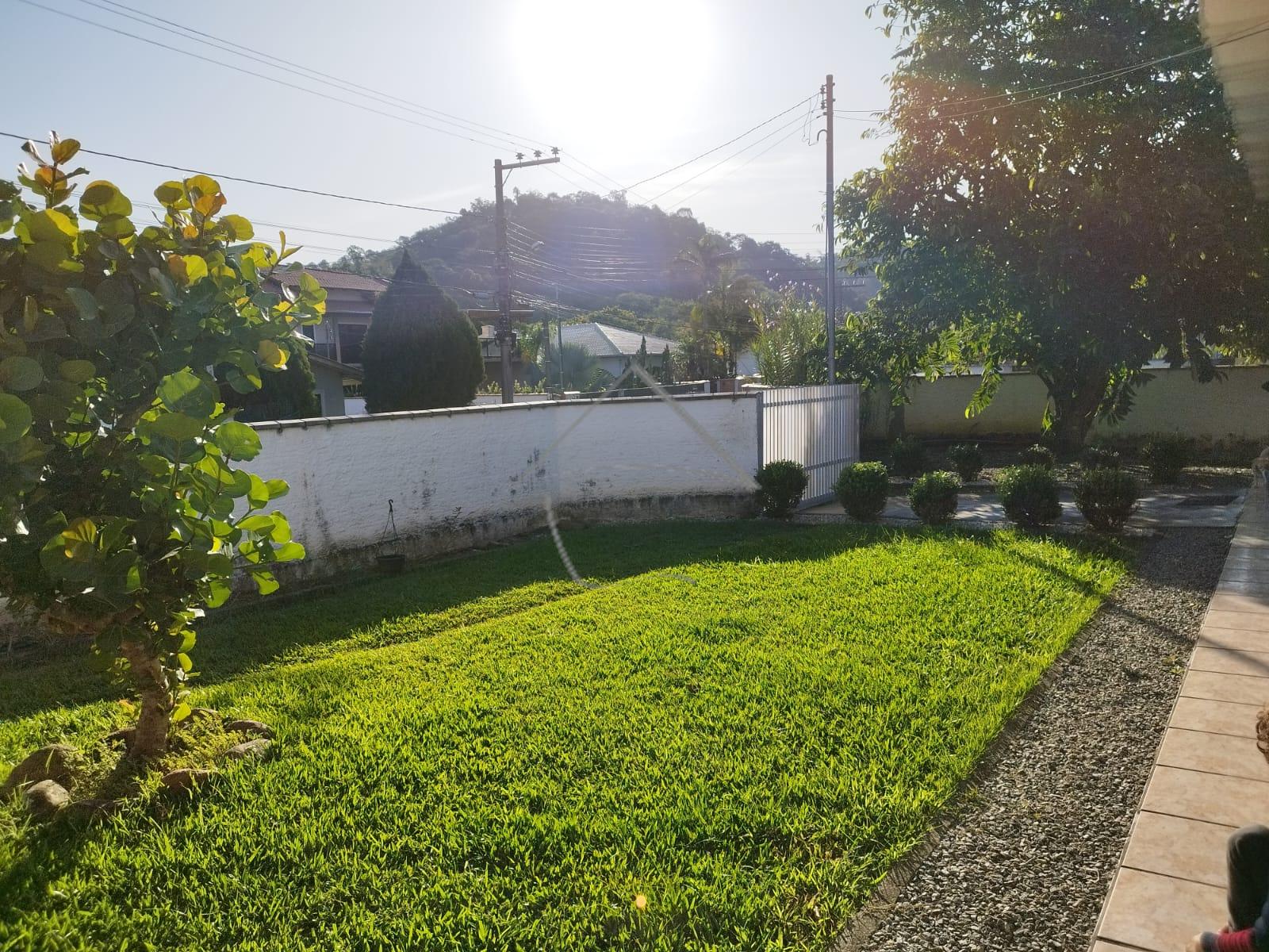 CASA COM 4 QUARTOS À VENDA - SÃO LUIS - JARAGUÁ DO SUL - SC