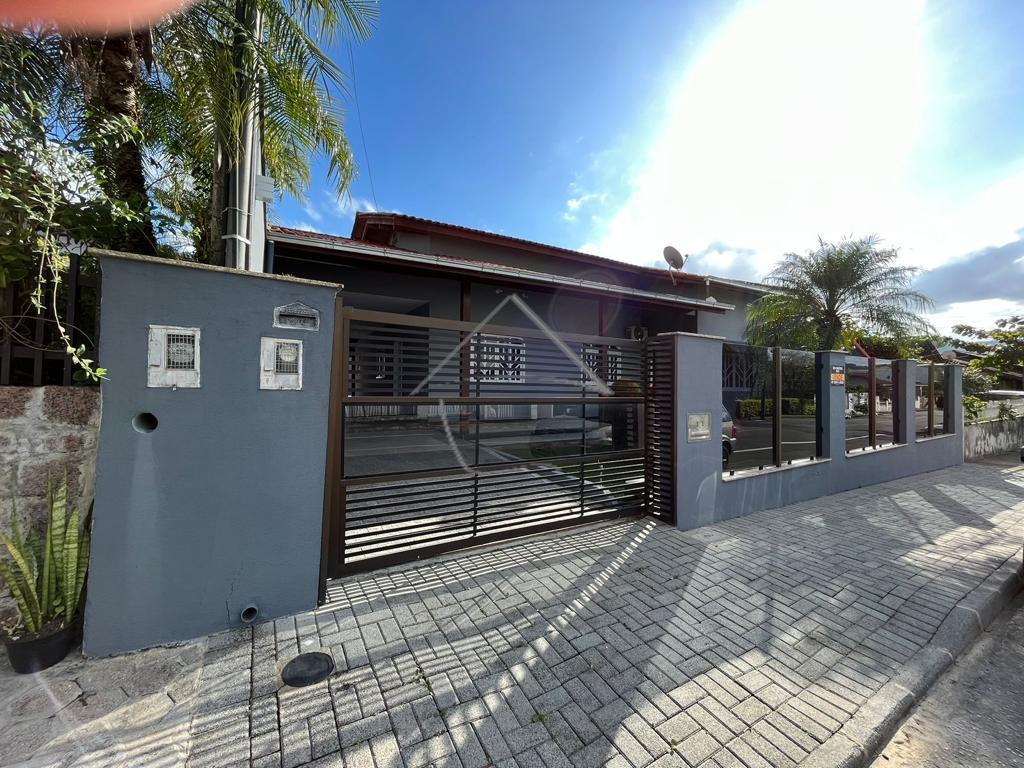 Casa com 3 dormitórios à venda, BARRA DO RIO CERRO, JARAGUA DO...