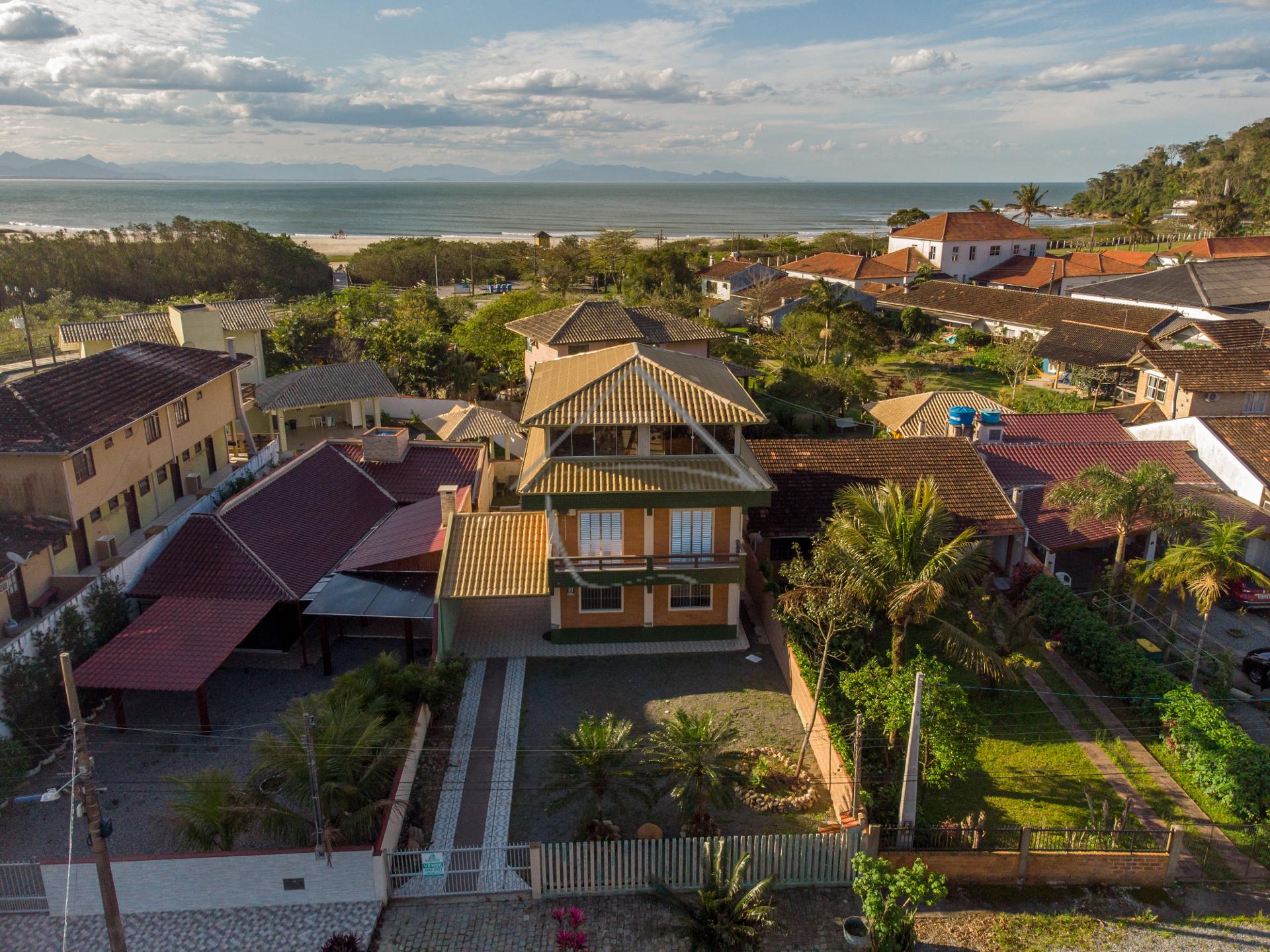 Casa com 4 dormitórios à venda, UBATUBA, SAO FRANCISCO DO SUL ...