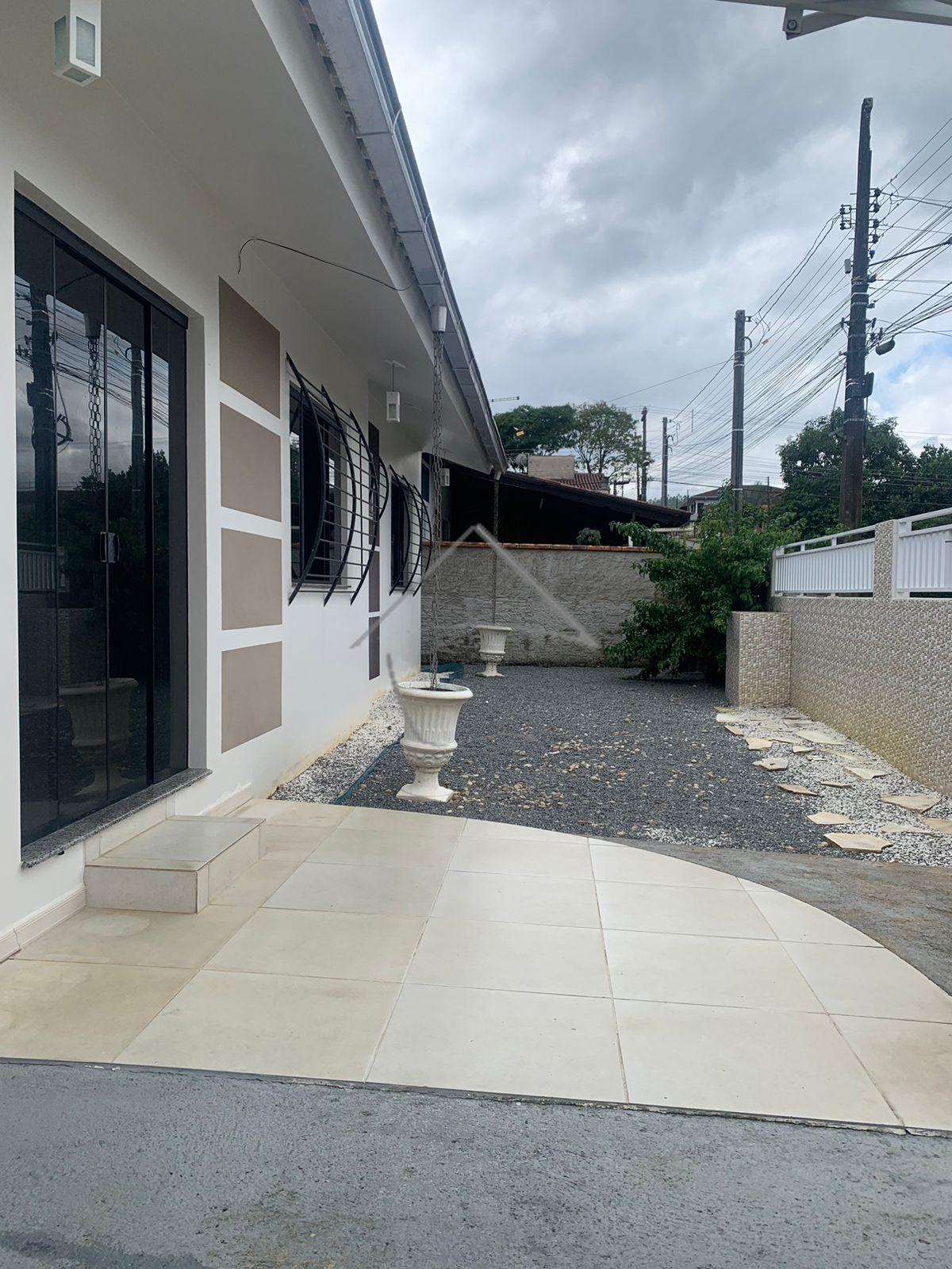 Casa com 3 dormitórios à venda, JARAGUÁ 99, JARAGUA DO SUL - SC