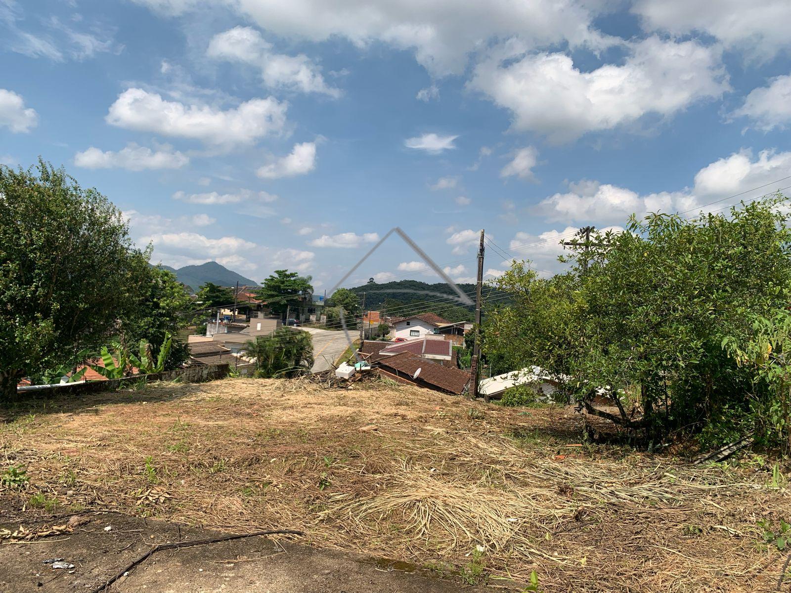 Terreno à venda no bairro Ilha da Figueira, Jaraguá do Sul SC