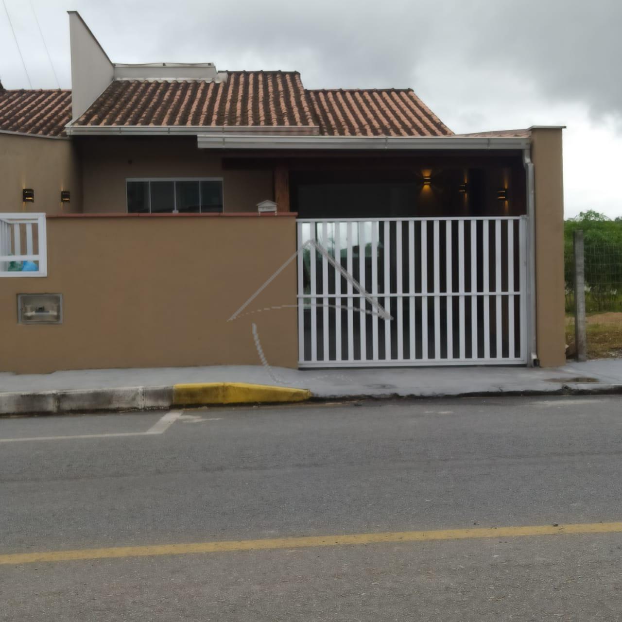 Geminado com 2 Quartos à Venda - Santo Antonio  - Jaraguá do s...