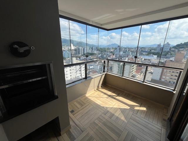 Apartamento à venda - Bairro Centro - Jaraguá do Sul - SC.