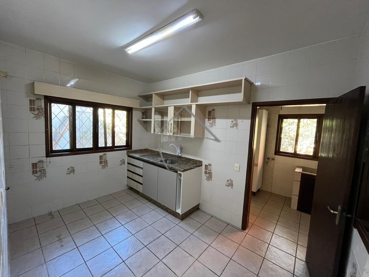 Casa para LOCAÇÃO no bairro SAO LUIS, JARAGUA DO SUL - SC