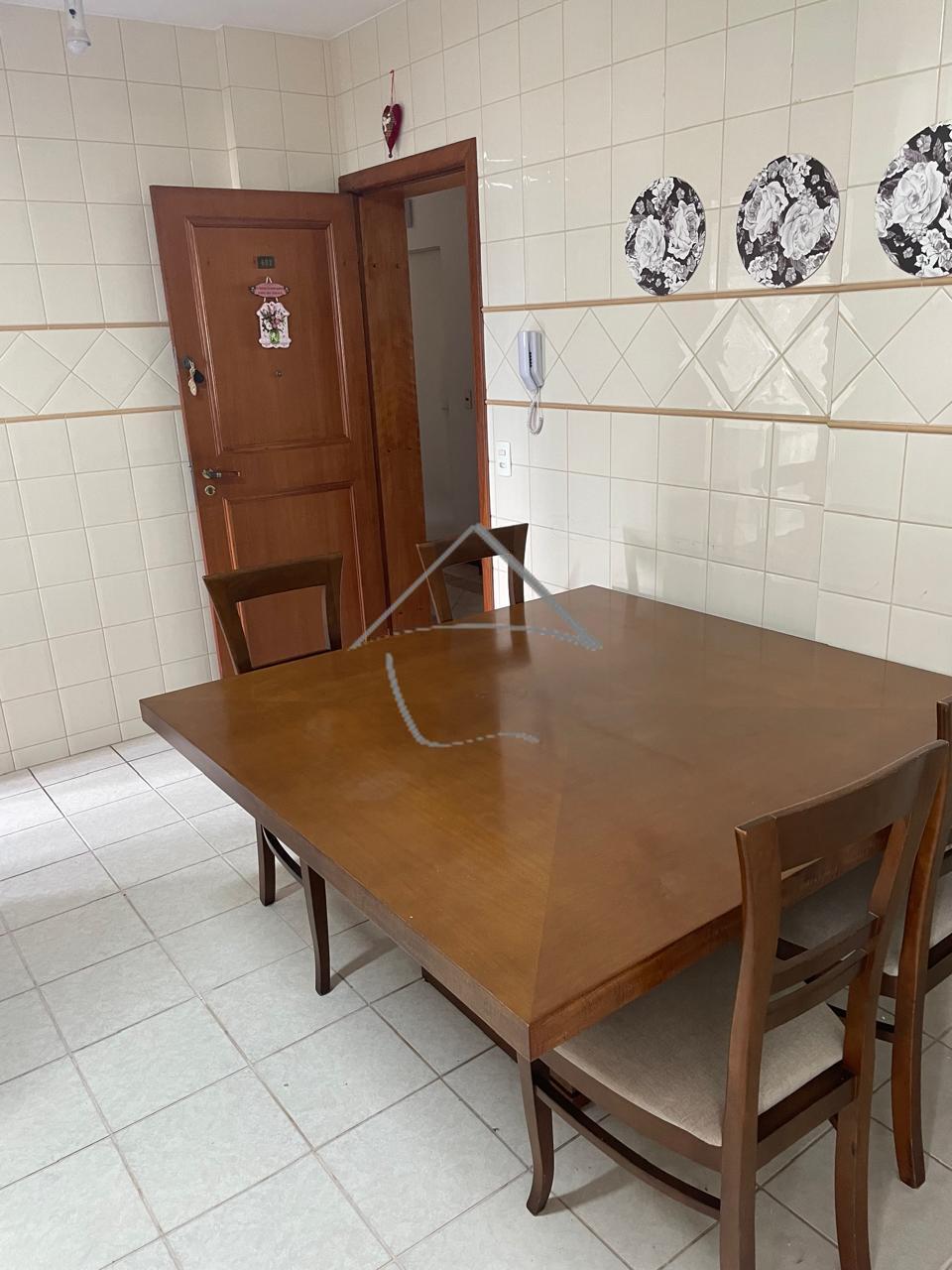 APARTAMENTO SEMI MOBILIADO COM ELETRODOMÉSTIOS NO CENTRO