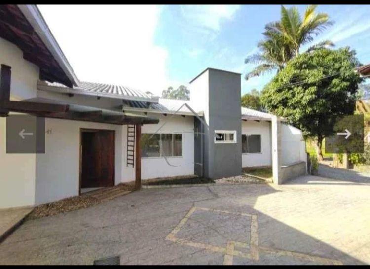 Casa com 4 Dormitórios à Venda - Jaraguá 99 - Jaraguá Do Sul - SC