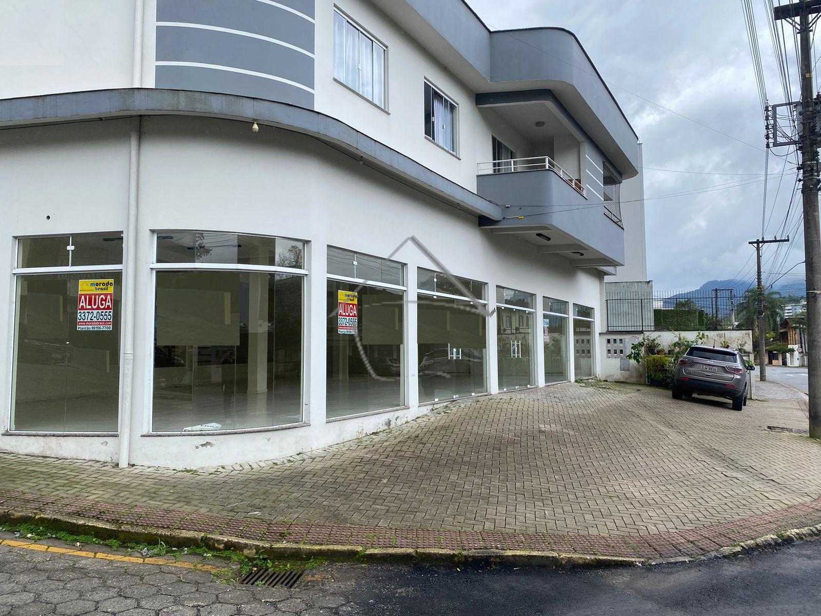 Sala comercial ampla para locação no Bairro Jaraguá Esquerdo