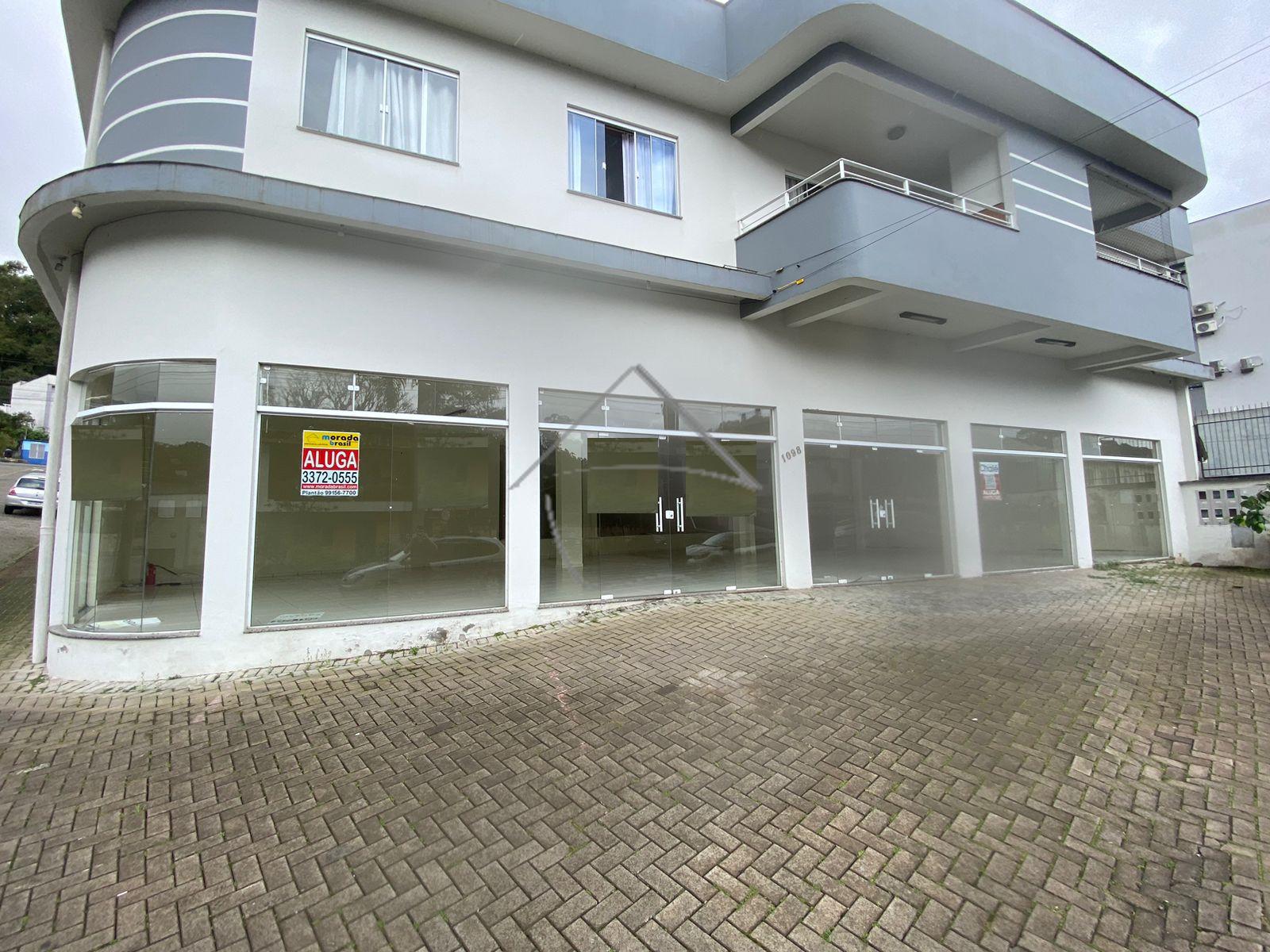 Sala comercial ampla para locação no Bairro Jaraguá Esquerdo