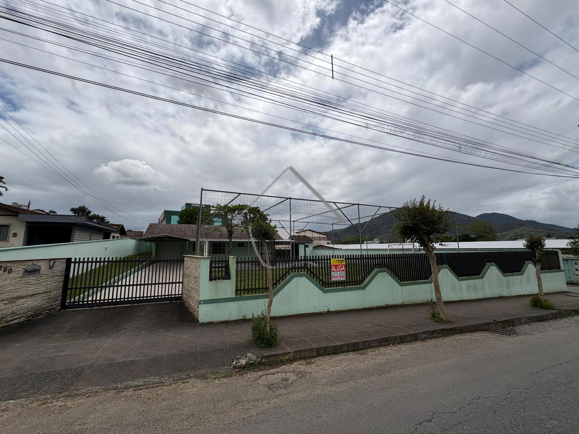 Casa com 4 dormitórios para locação, RAU, JARAGUA DO SUL - SC