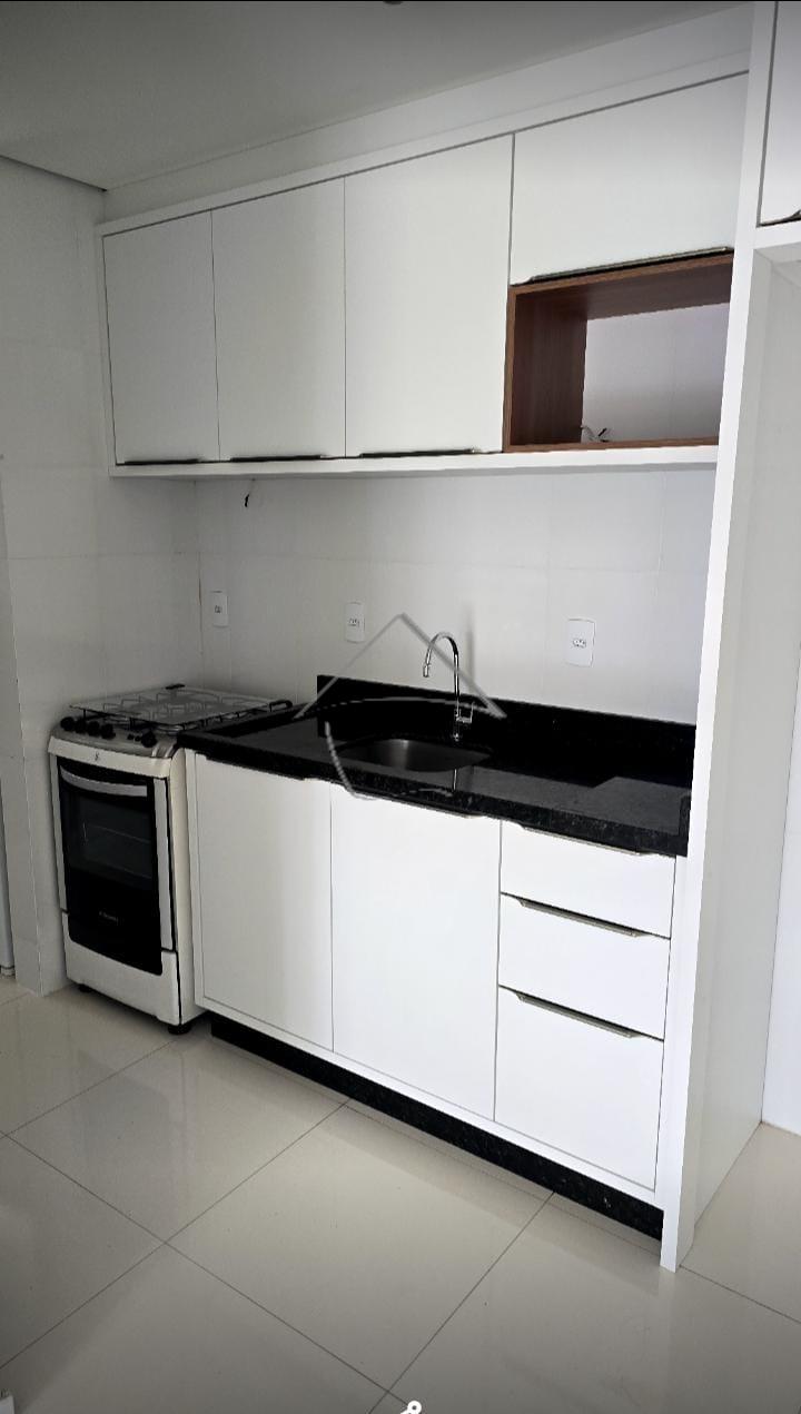 Apartamento semi mobiliado com 2 Quartos à Venda - Rau - Jarag...